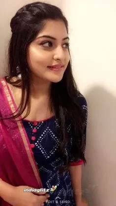Profile picture of Sarah R.
